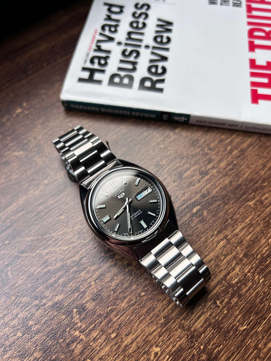 Seiko SNXS79 - Die perfekte Einsteigeruhr unter 270€ ?