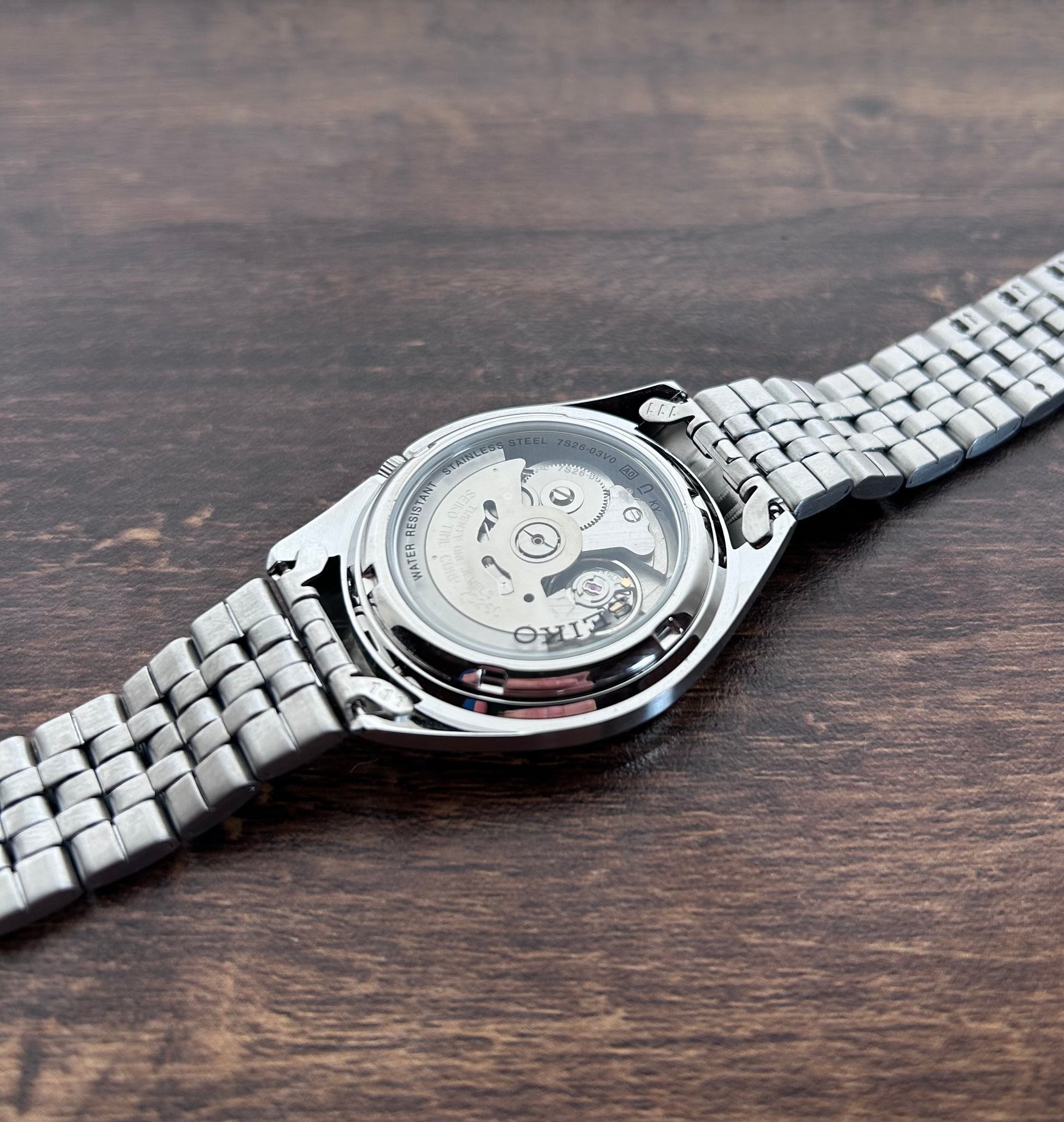 SEIKO 5 SNKL15K1 - Uhrengraefen