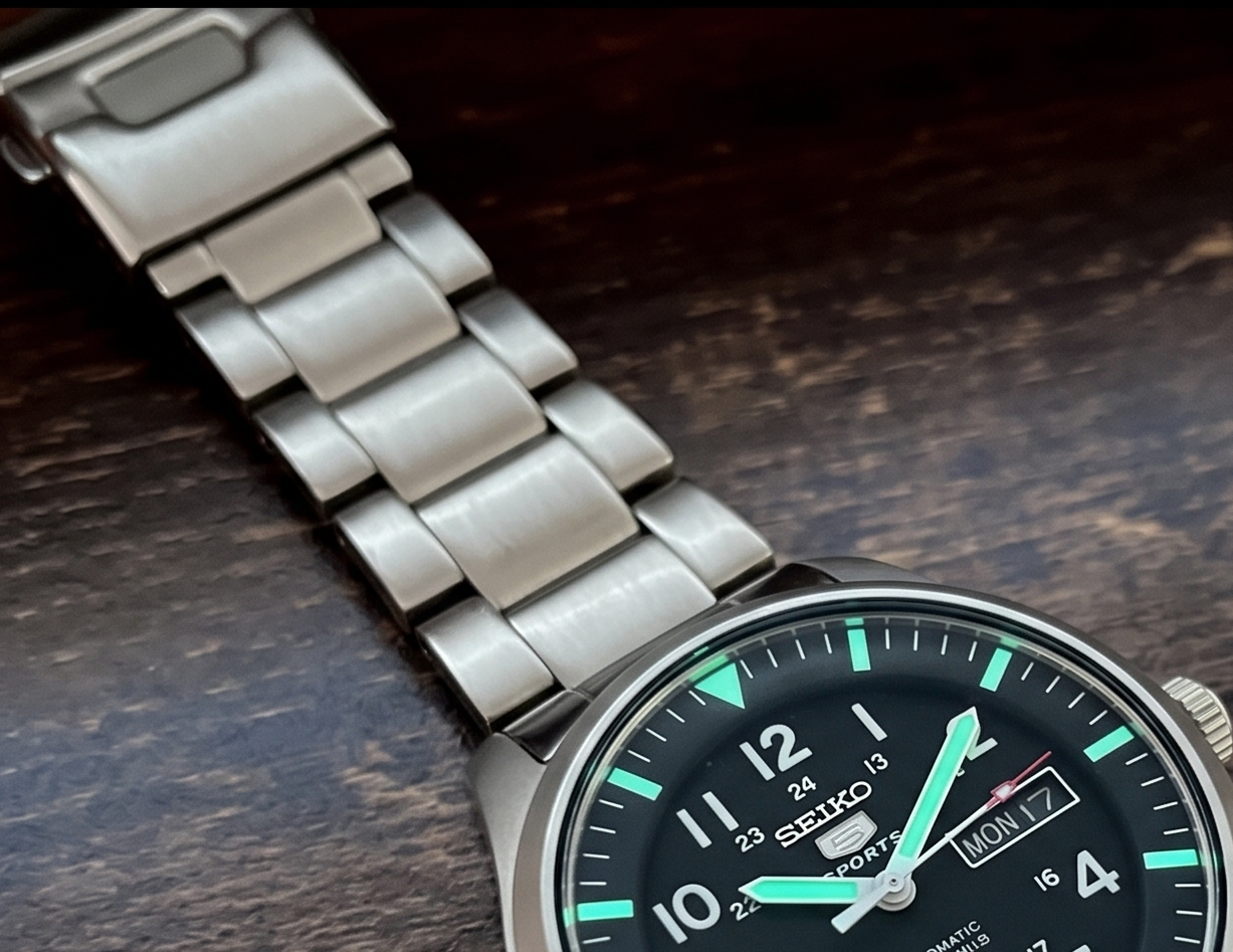 Seiko SNZG13J1