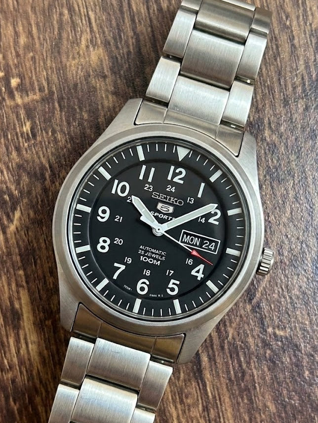 Seiko SNZG13J1