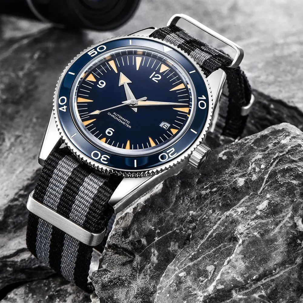 Automatikuhr Herren Luxus  schwarzes Zifferblatt Saphirglas Nylonband 41mm Datum